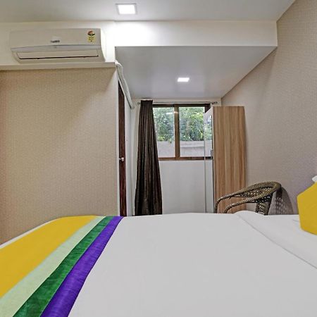 Glitz Hotels Golden Birds - Mahape, Navi Mumbai Luaran gambar