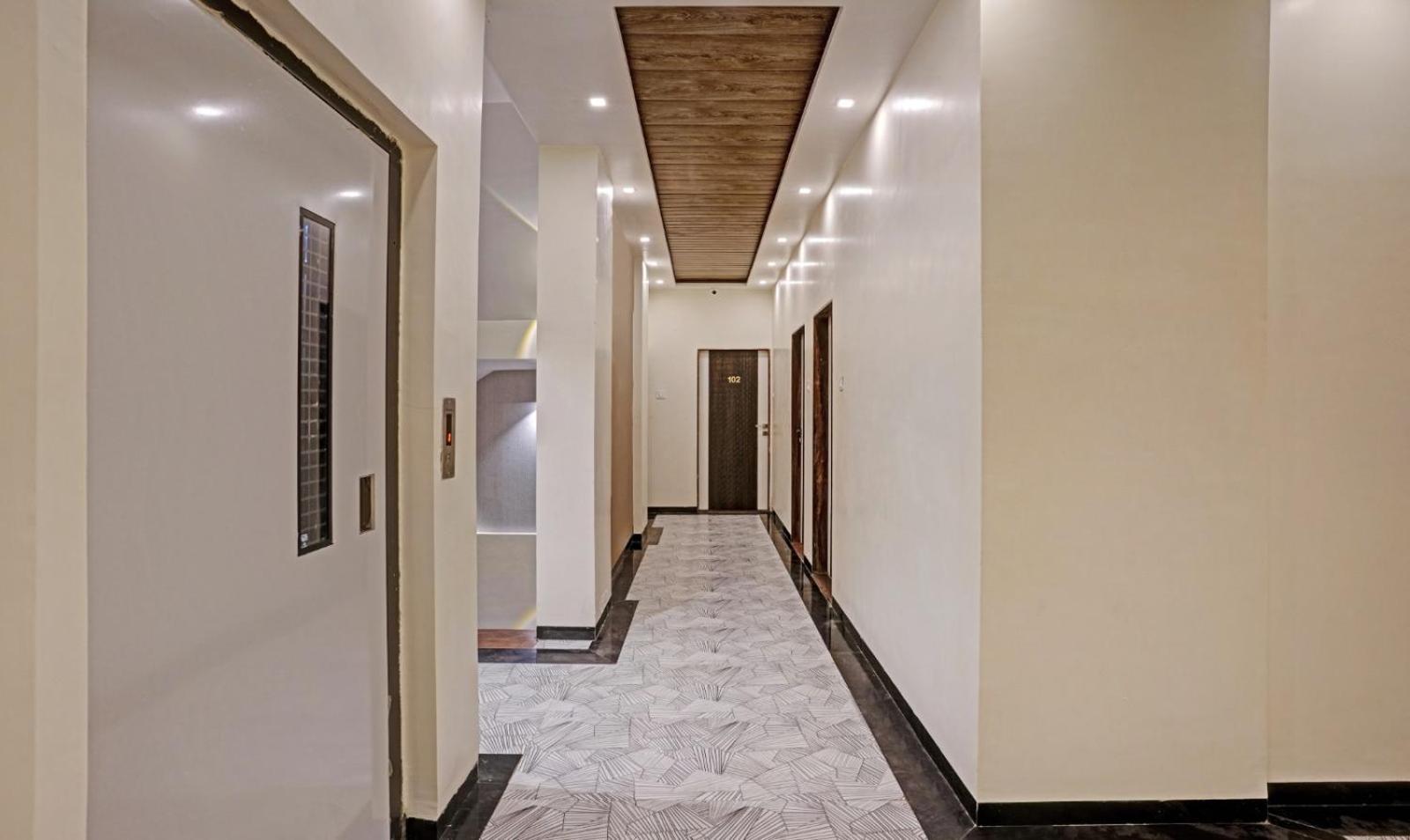 Glitz Hotels Golden Birds - Mahape, Navi Mumbai Luaran gambar