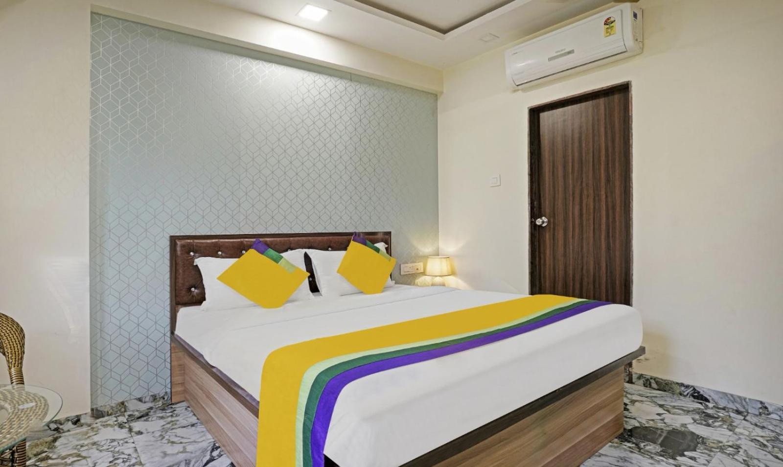Glitz Hotels Golden Birds - Mahape, Navi Mumbai Luaran gambar